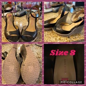 Elaine Turner Kayla Wedge Size 8